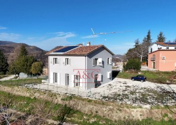 Foto 3 - Villa Contrada Morichella
 
28, San Ginesio - photo 3