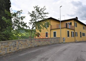 Foto 2 - Villa località sossasso
 
snc, Montefortino - foto 2