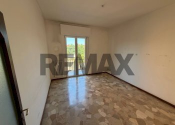 Stanza vuota - Trilocale Via Eligio Brigatti
 
13, Ronco Briantino - foto 22