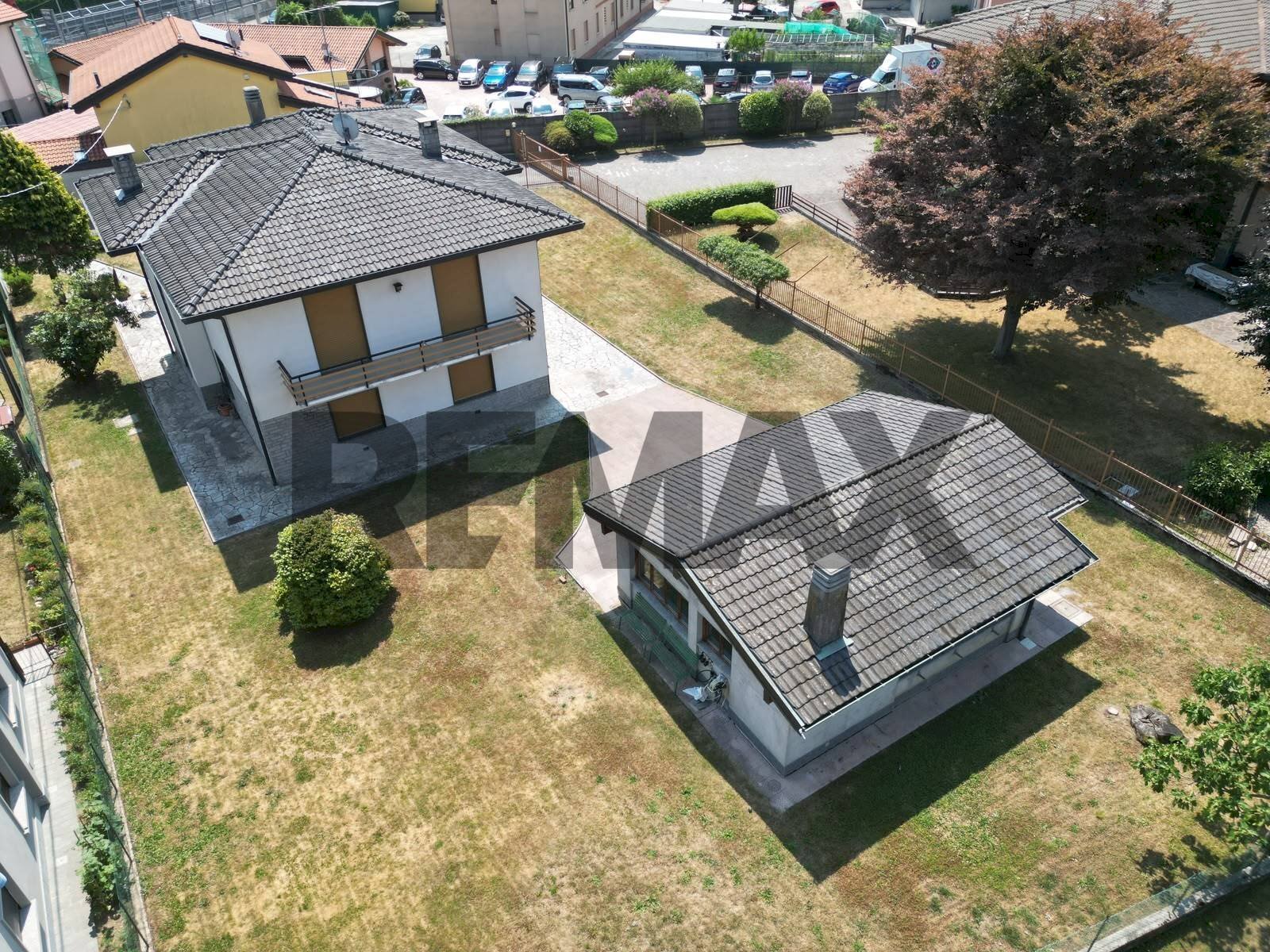 Casa all\'aperto - Semi-detached house via Tofane
 
5, Induno Olona - photo 2