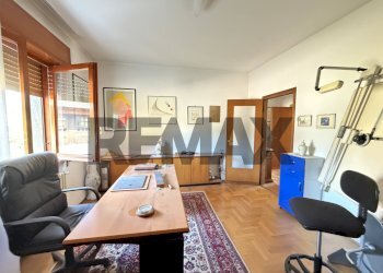Ufficio - Semi-detached house via Tofane
 
5, Induno Olona - photo 10