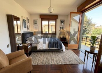 Camera / camera da letto - Semi-detached house via Tofane
 
5, Induno Olona - photo 26