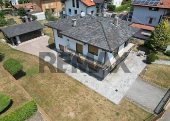 Casa all\'aperto - Semi-detached house via Tofane
 
5, Induno Olona - photo 37