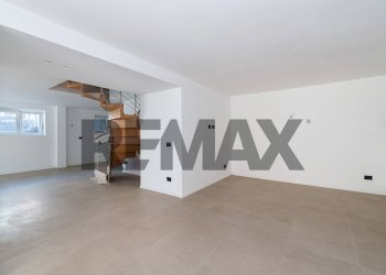 Stanza vuota - Trilocale Via Padre Candido
42, Roma - foto 7