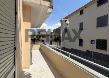 Balcone - Four-room apartment Via Macedonia
 
2, Lusciano - photo 9