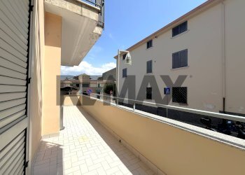Balcone - Four-room apartment Via Macedonia
 
2, Lusciano - photo 10