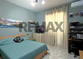 Camera / camera da letto - Four-room apartment Via Macedonia
 
2, Lusciano - photo 23