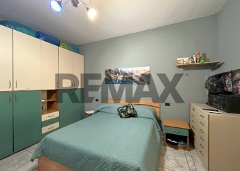 Camera / camera da letto - Four-room apartment Via Macedonia
 
2, Lusciano - photo 26