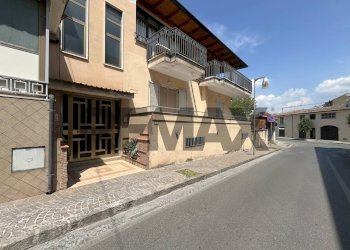 Edificio all\'aperto - Four-room apartment Via Macedonia
 
2, Lusciano - photo 27