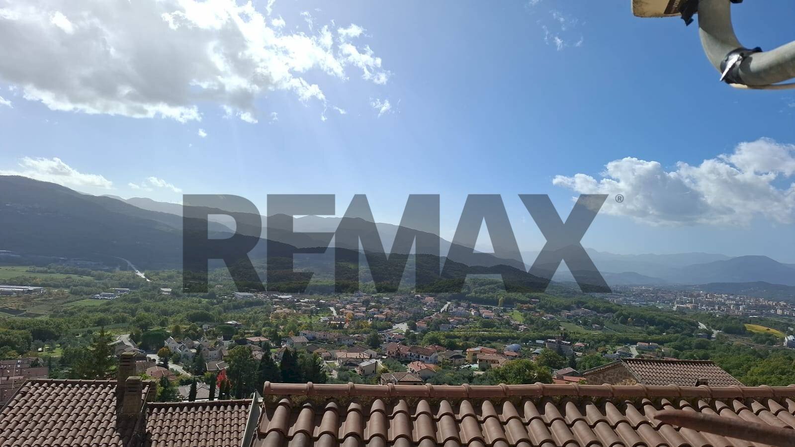 Vista delle montagne - Bilocale Via Sant'Angelo Vecchio
 
2, Pesche - foto 1