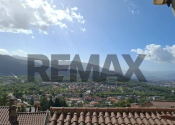 Vista delle montagne - Bilocale Via Sant'Angelo Vecchio
 
2, Pesche - foto 1