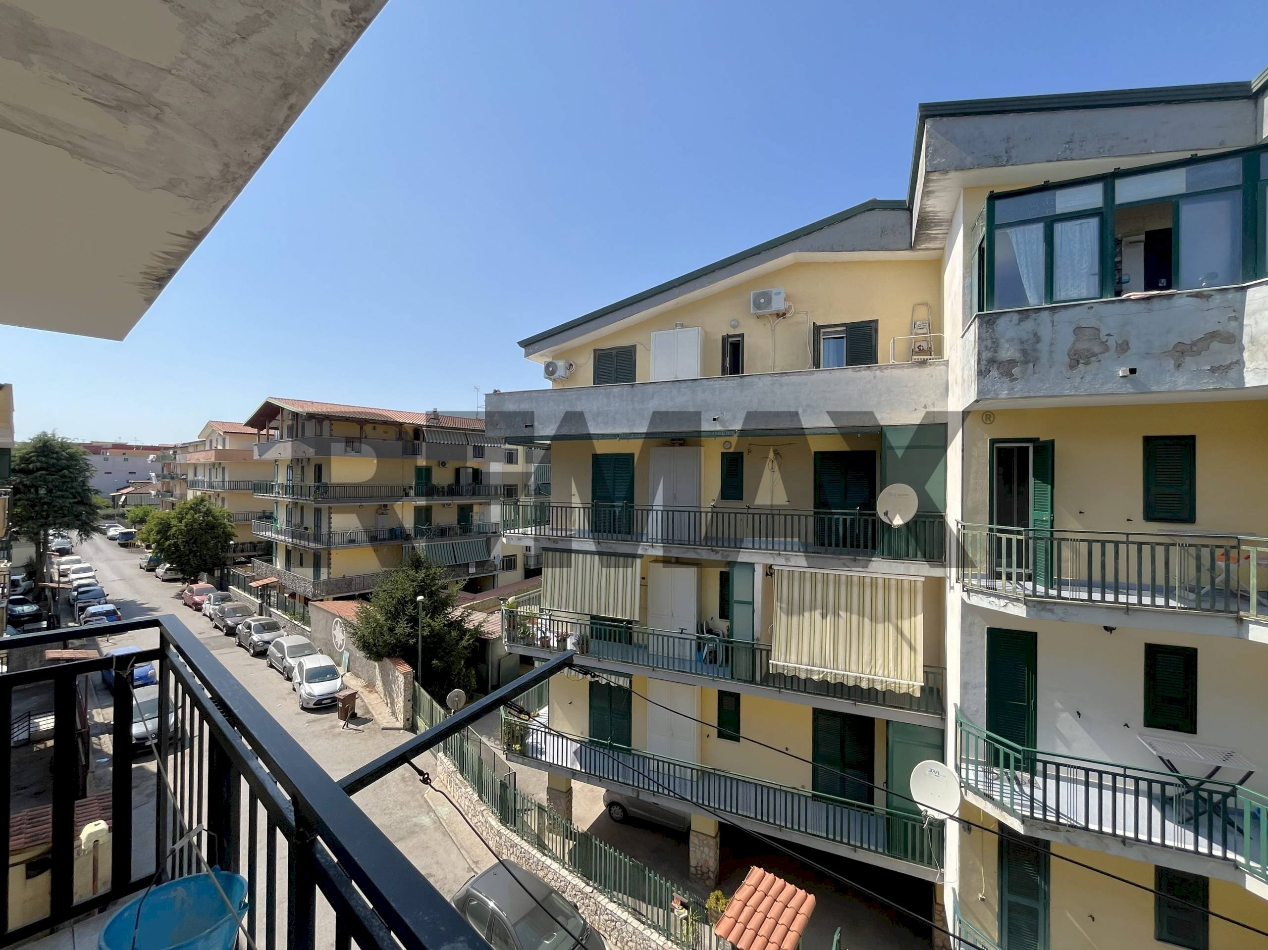 Balcone - Three-room apartment Traversa terza di via Pier Capponi
 
12, Giugliano in Campania - photo 2