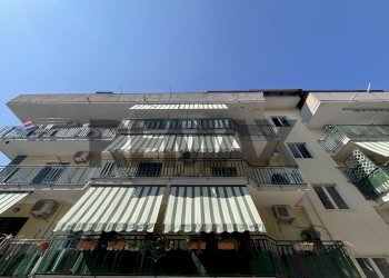 Edificio all\'aperto - Three-room apartment Traversa terza di via Pier Capponi
 
12, Giugliano in Campania - photo 23