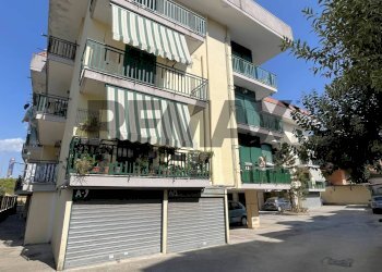 Edificio all\'aperto - Three-room apartment Traversa terza di via Pier Capponi
 
12, Giugliano in Campania - photo 26
