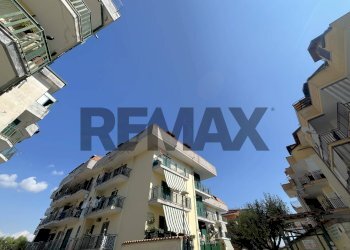 Edificio all\'aperto - Three-room apartment Traversa terza di via Pier Capponi
 
12, Giugliano in Campania - photo 29