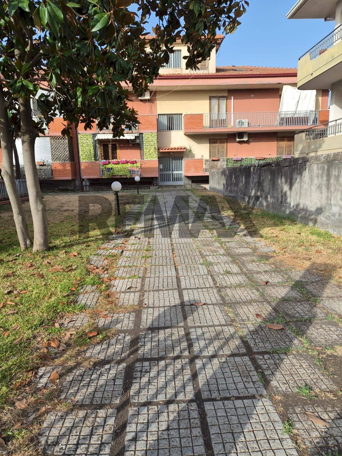 Giardino - Attico Via Nocilla
 
105, Aci Sant'Antonio - foto 1