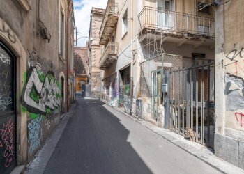 Edificio all\'aperto - Bilocale Via Vitali
7, Catania - foto 17