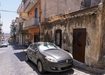 Edificio all\'aperto - Casa indipendente Via Sant'Orsola
 
83, Misterbianco - foto 16