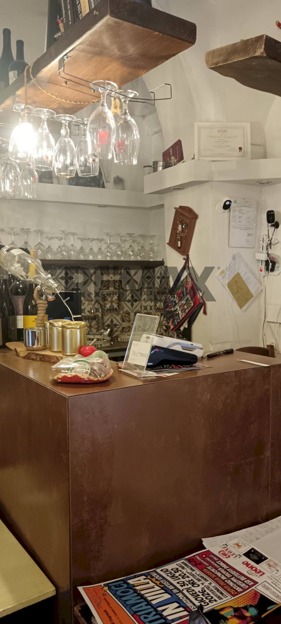Dettagli - Commercial Premises Via Giuseppe Garibaldi
 
245, Viagrande - photo 1