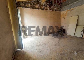 Stanza vuota - Casa indipendente Via Rocche
 
41, Paterno - foto 12