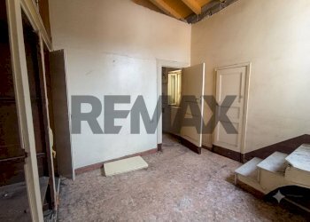 Stanza vuota - Casa indipendente Via Rocche
 
41, Paterno - foto 14