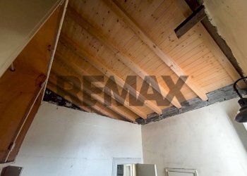 Dettagli - Casa indipendente Via Rocche
 
41, Paterno - foto 21