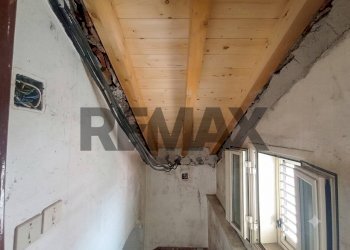 Stanza vuota - Casa indipendente Via Rocche
 
41, Paterno - foto 22