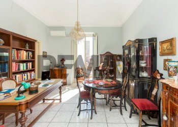 Sala da pranzo - Appartamento Via Salvatore Di Giacomo
 
58, Catania - foto 9