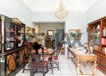 Sala da pranzo - Appartamento Via Salvatore Di Giacomo
 
58, Catania - foto 10