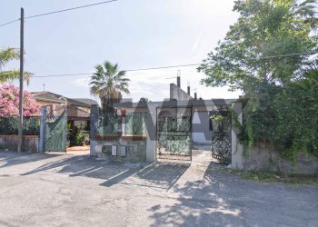 Casa all\'aperto - Villa Via Filzetta
 
13, Catania - photo 2