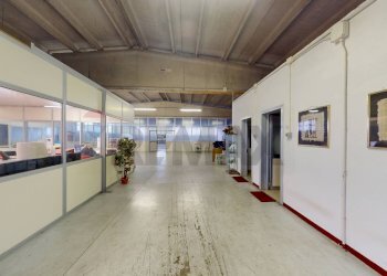 Ricezione / Lobby - Shed Via Gran Sasso
12, Truccazzano - photo 15