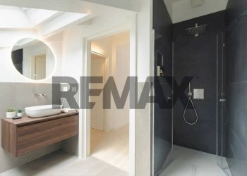 Bagno - Attico Via Ugo Foscolo
 
42, Trieste - foto 32