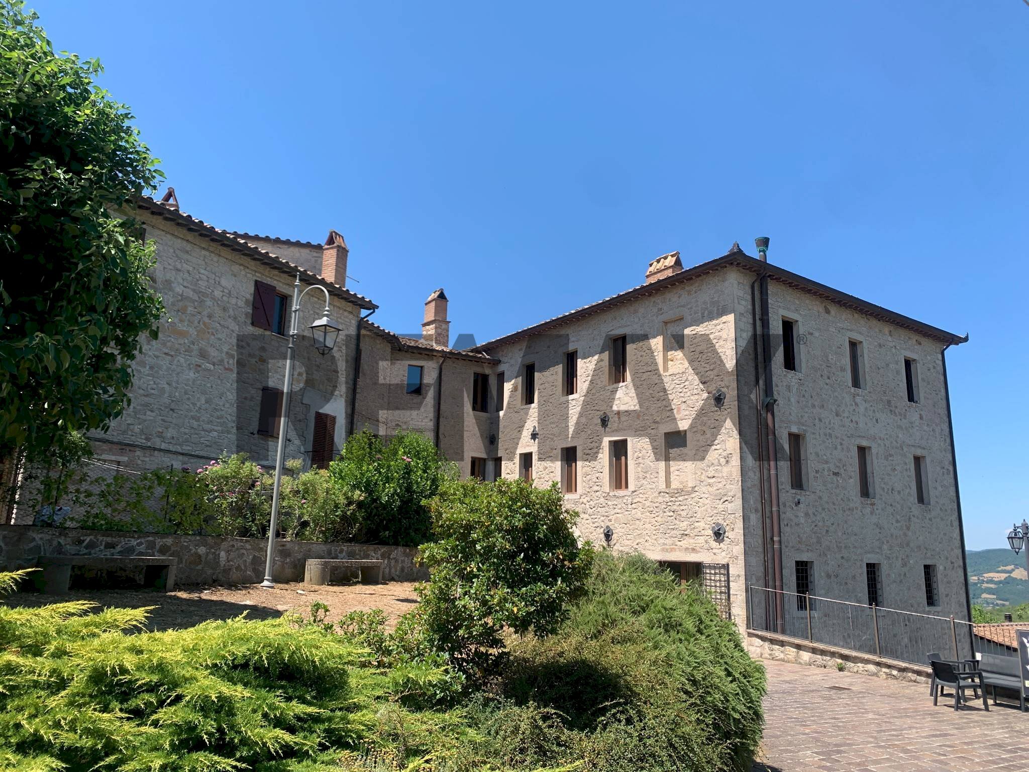Edificio all\'aperto - Bilocale FRAZIONE IZZALINI
SNC, Todi - foto 2
