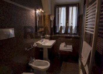 Bagno - Bilocale FRAZIONE IZZALINI
 
SNC, Todi - foto 24