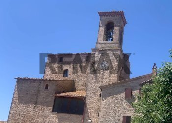 Edificio all\'aperto - Trilocale FRAZIONE IZZALINI
 
SNC, Todi - foto 47