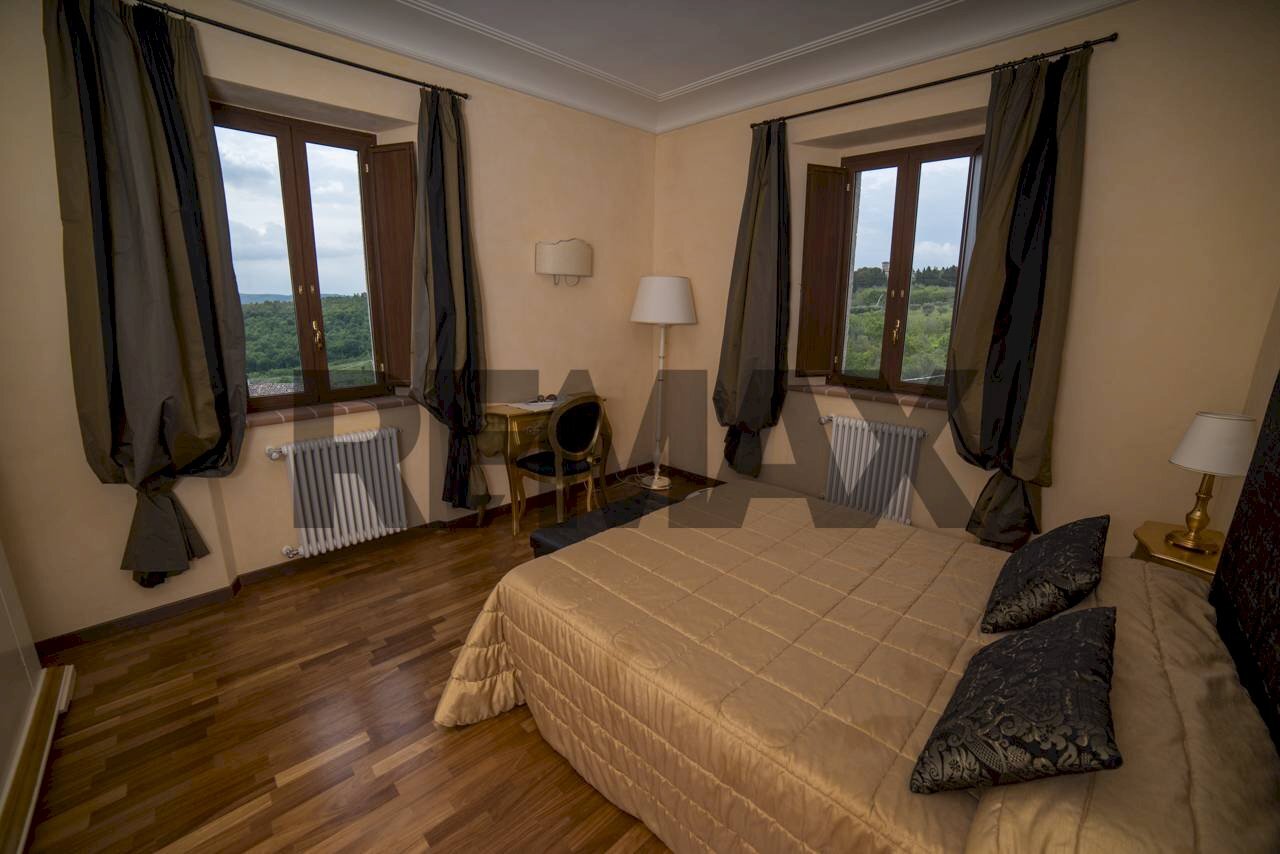 Camera / camera da letto - Bilocale FRAZIONE IZZALINI
 
SNC, Todi - foto 2