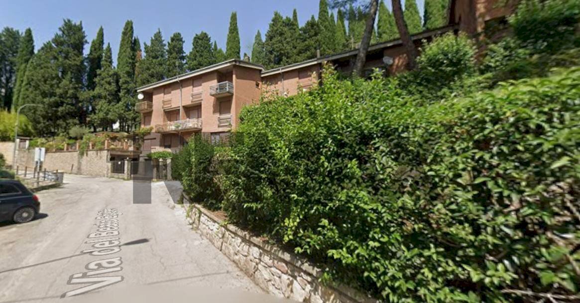 Edificio all\'aperto - Villa a Schiera via del beato egidio
 
4, Perugia - foto 2