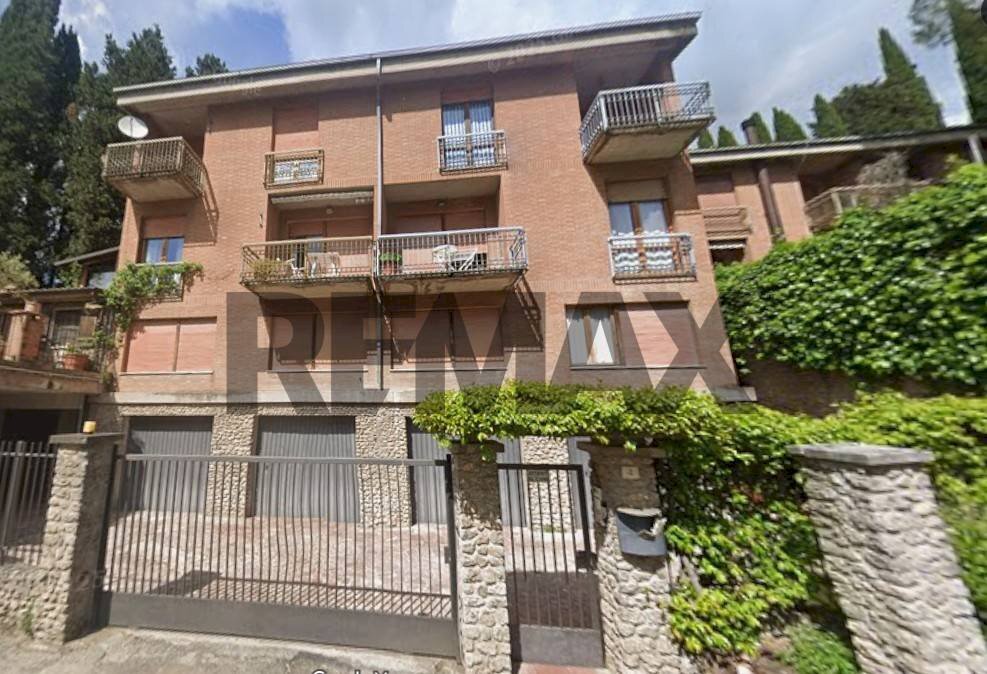 Edificio all\'aperto - Villa a Schiera via del beato egidio
 
4, Perugia - foto 3