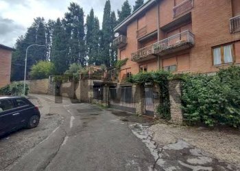 Edificio all\'aperto - Villa a Schiera via del beato egidio
4, Perugia - foto 12