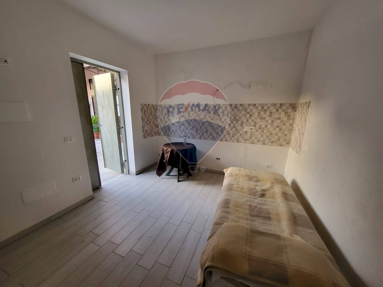 Camera / camera da letto - Monolocale Via Mario Pagano
 
18, Afragola - foto 1