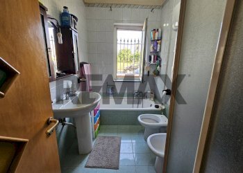 Bagno - Three-room apartment Via Luigi Pirandello
 
4, Cardito - photo 11