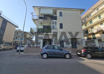 Edificio all\'aperto - Three-room apartment Via Luigi Pirandello
 
4, Cardito - photo 17