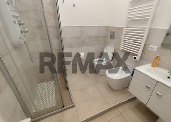 Bagno - Bilocale Via Saluzzo
 
64, Torino - foto 11