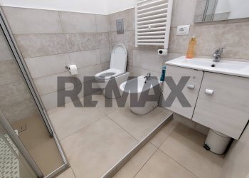 Bagno - Bilocale Via Saluzzo
 
64, Torino - foto 12
