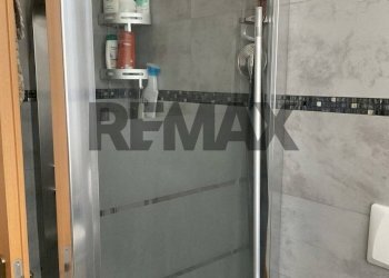 Bagno - Casa semi indipendente via Enrico Tazzoli
11, Carugo - foto 9