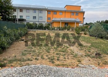 Casa all\'aperto - Casa semi indipendente via Enrico Tazzoli
11, Carugo - foto 17