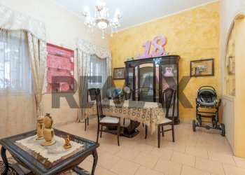 Sala da pranzo - Quadrilocale via Pisa
 
19, Misterbianco - foto 2