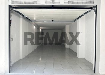 Parcheggio - Box Via Gran Sasso
 
SNC, Arese - photo 5