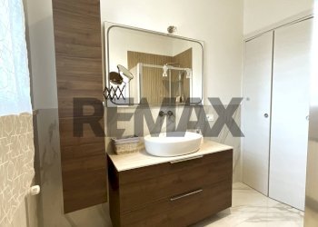 Bagno - Terraced Villa Piazza dello Sport
 
1, Arese - photo 17