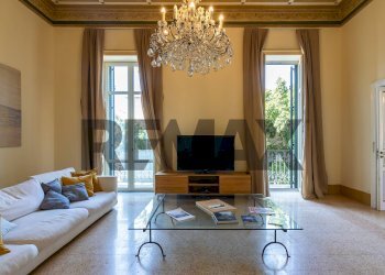 Soggiorno - Appartamento Piazza Emanuele Pancali
 
15, Siracusa - foto 8